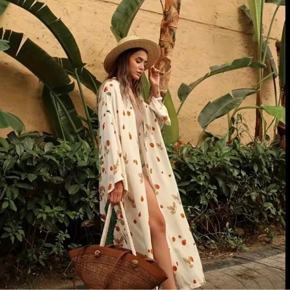 NWT  BOHO All Over Print Cover Up beachwear KIMONO - Picture 3 of 4